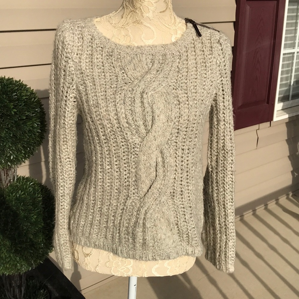 LOFT Chunky cable knit sweater Size MP